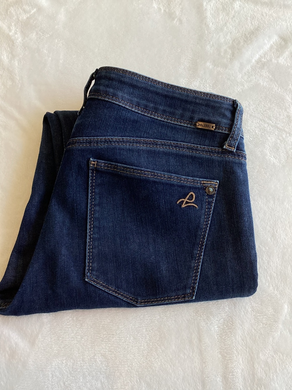 DL1961 Angel Ankle Jeans Mid-Rise Skinny Like-New Blue Denim Size 28